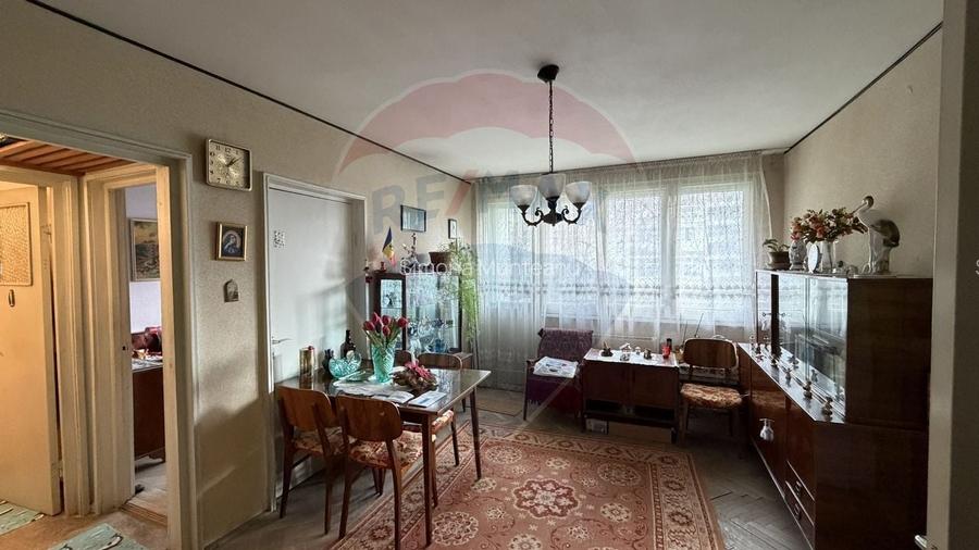 Apartament cu 2 camere de vanzare in zona Mazepa 1 - Galati
