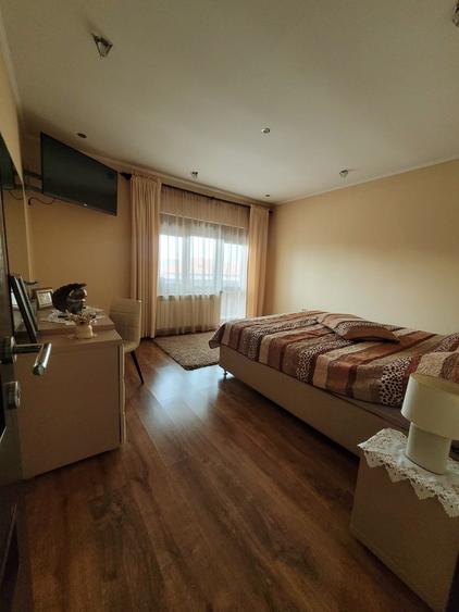 Localitatea Lumina - Central - Vila P+1 - constructie caramida - 742 mp teren - 46