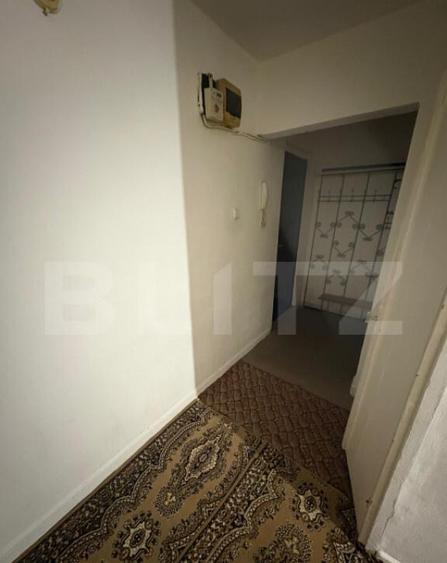 Apartament cu 2 camere, 54 mp, etaj 3, cu balcon ?i boxa l - 6