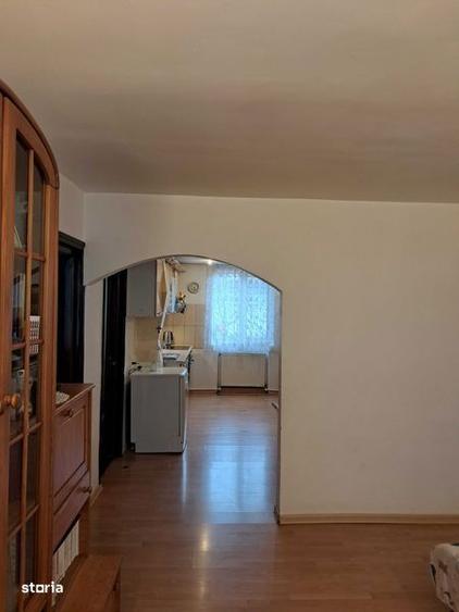 Ap 4 cam, Precista, parter, potrivit pt spatiu firma sau locuinta - 1