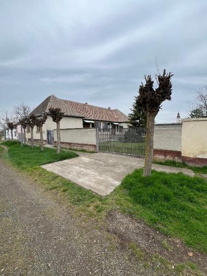 🏡 Casă spațioasă de vânzare în Comuna Dudeștii Vechi - 1