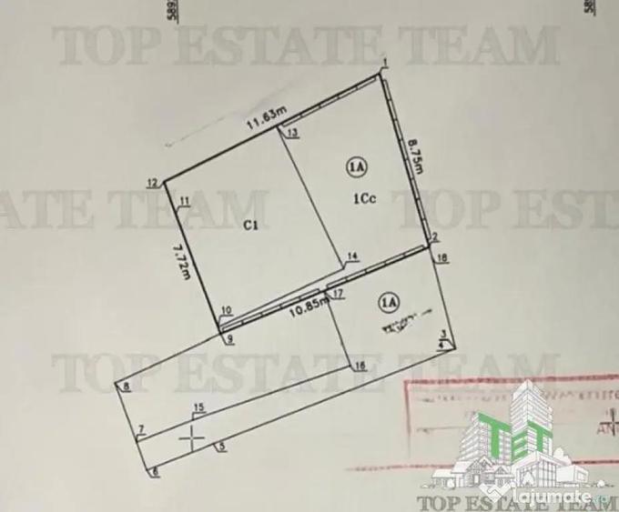Casă cu 7 camere cu Teren 170 Mp în Tei