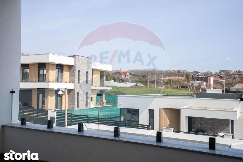 De vanzare casa 5 camere in zona Dealuri Oradea - 1