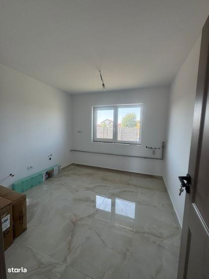 Duplex - 4 camere - Comision 0 - Mo?ni?a Noua, situat aproape de 4 ben - 7