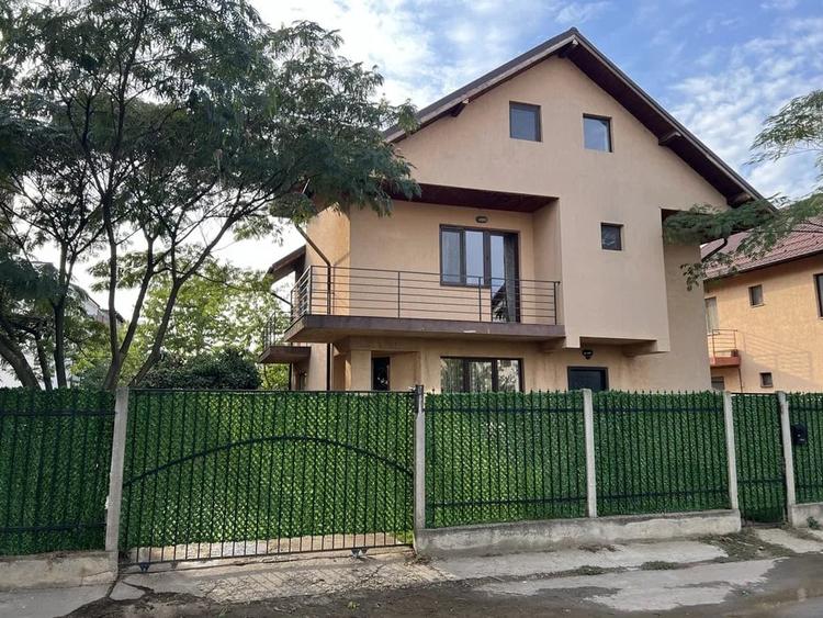 Vila de inchiriat | 4 camere | Militari | Loc de parcare | 10' metrou Pacii - 8