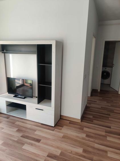 Inchiriez garsoniera Sanpetru Residence - 4