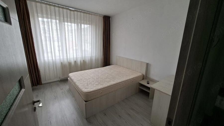 Apartament 2 camere Titan, decomandat, mobilat, lângă metrou, pet friendly - 1