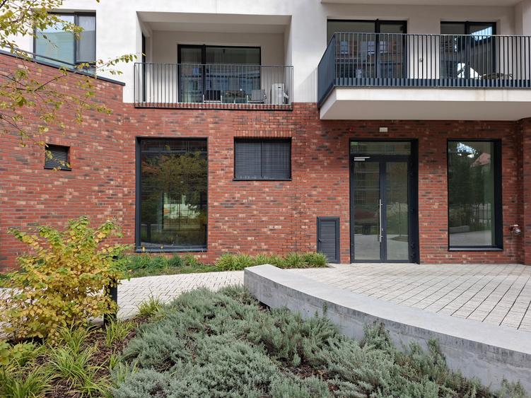 Central, Spatiu  Comercial - 10