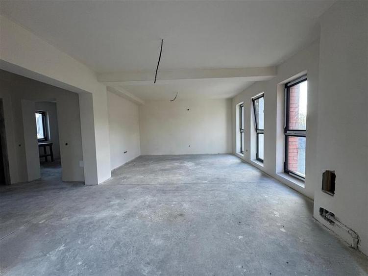 Casa Individuala Subsol+Parter+Etaj  situata in Chinteni! - 18