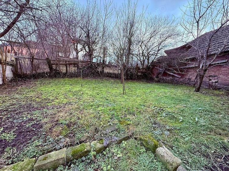 Casa de vanzare Josani, com. Pe?ti?u Mic, jud. Hunedoara 4 camere - 2