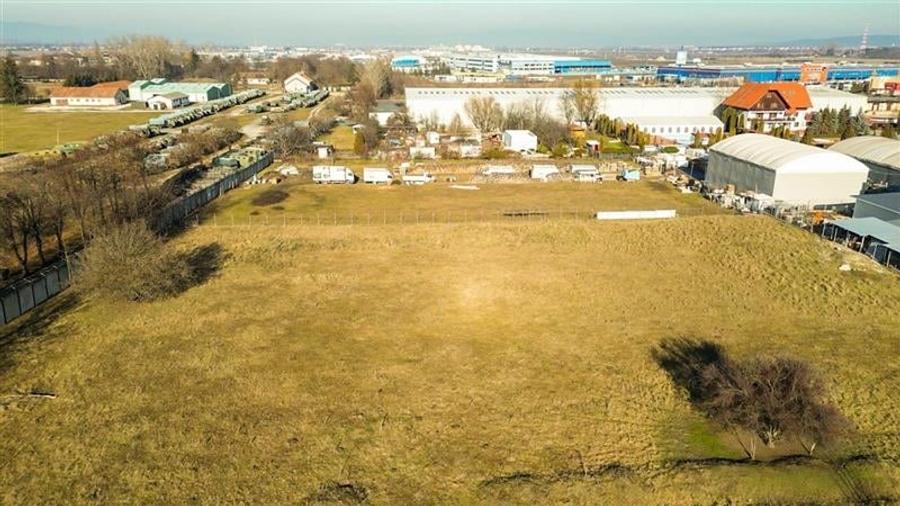 Teren intravilan, pe 3.500 mp, pozitie apreciabila, Grivitei, Brasov - 7