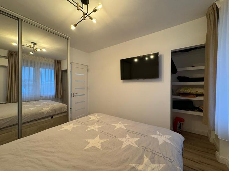 Duplex 3 Camere cu vedere spre Sala Palatului RO+EN - 13