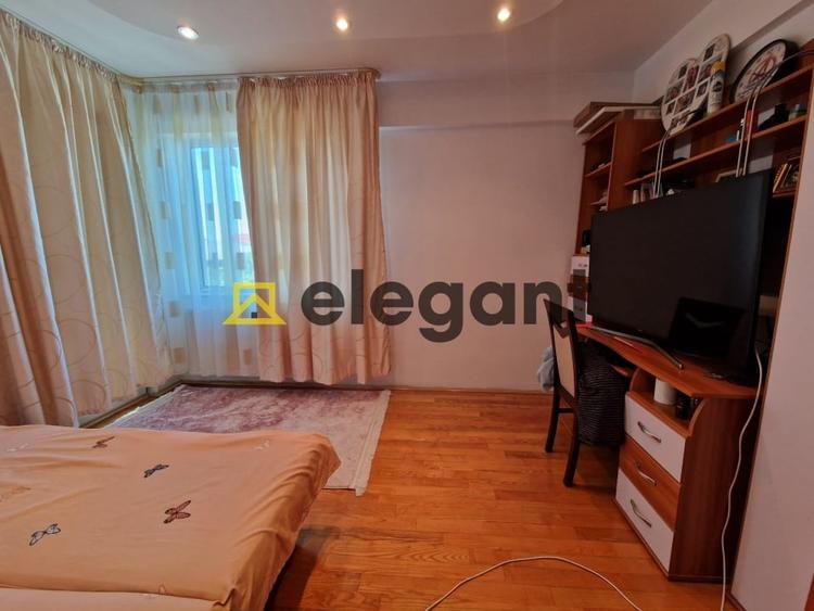 Casa D+P+1E+M si spatiu S+P, 862 mp, teren 690 mp, Piata Chiriac - 10