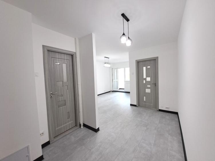 Proprietar vand garsoniera renovata Lujerului Militari Veteranilor - 1