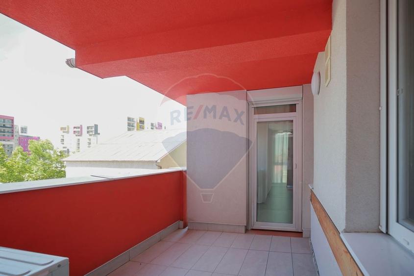 Apartament modern cu 3 camere și loc de parcare în ansamblul ARED - 7