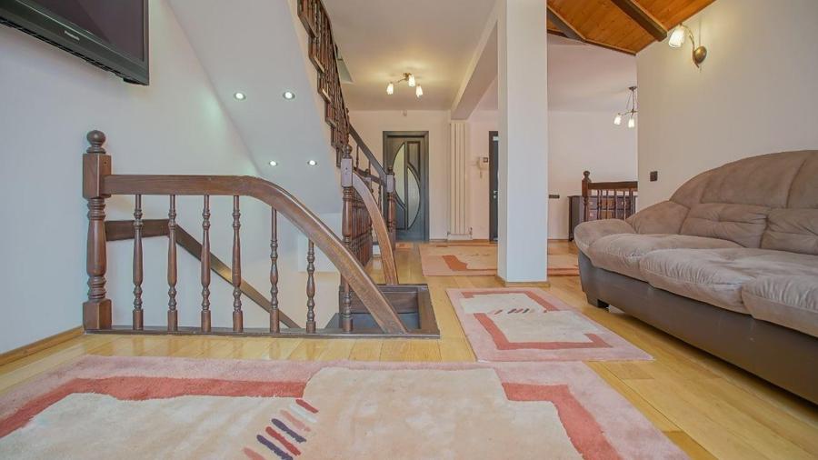 Casa Individuala cu Curte Zona Florilor - 21