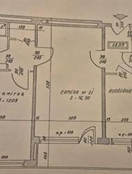 Titan, Lac IOR, Cinema Gloria - 1