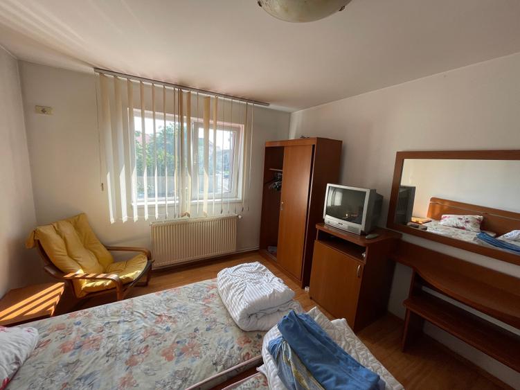 Oportunitate - Inchiriez garsoniera Brasov - 1