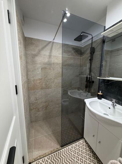 Inchiriez garsoniera - 5