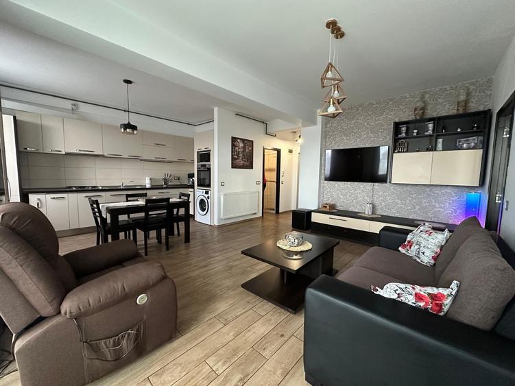 Se inchirieaza ultracentral,apartament cu 2 camere,rezidenta lux,bloc nou,etaj 2 - 1