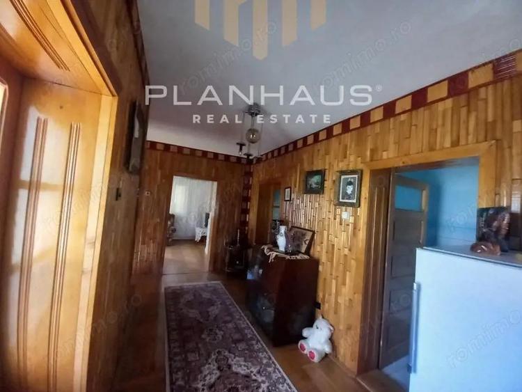 Casa Rohia ,ideala locuit sau pensiune ,zona turistica,45 ari - 1