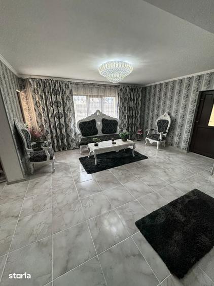 Casa cu 4 camere, teren 450mp, pre? 165.000 EUR - 1