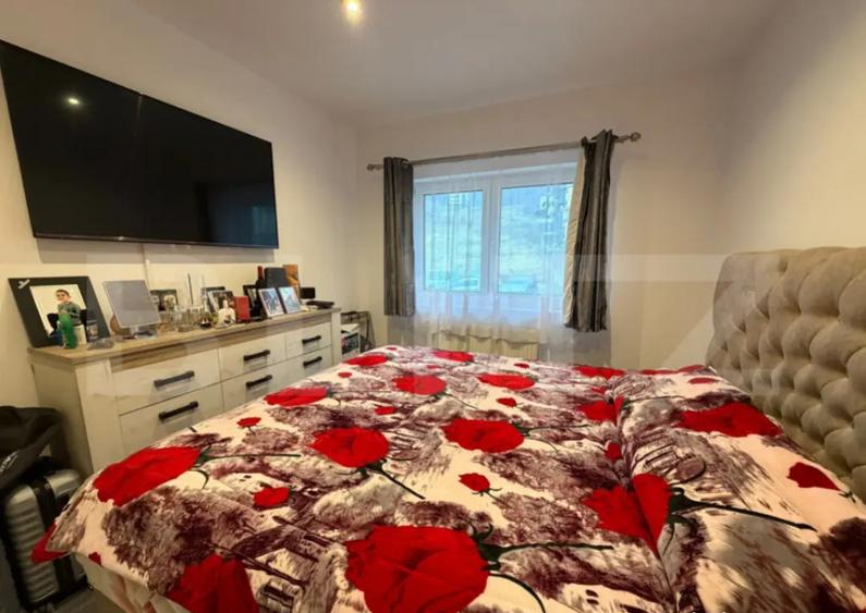 Apartament 3 camere, 64 mp, zona Teilor - 8