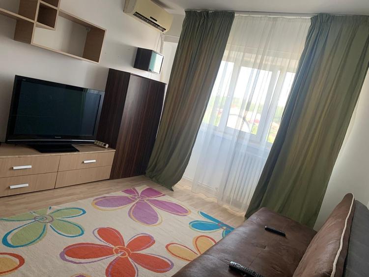 Apartament 3 camere, decomandat, Nicolina - Prima statie! 70mp! - 1