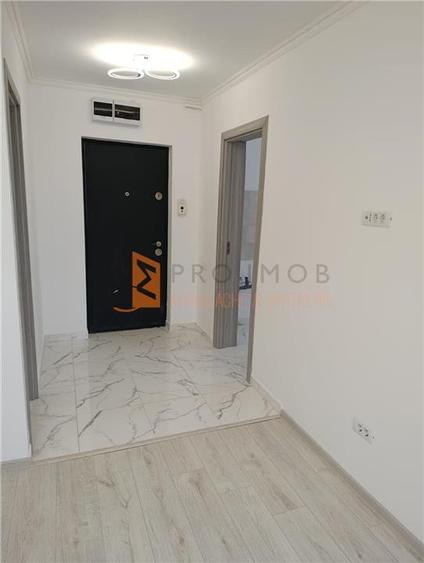 Apartament 2 camere cf 2 decomandat zona Crang - 3