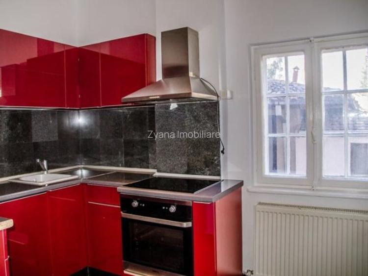Duplex Elegant în Vilă – Aviatorilor / Parcul Kiseleff, 160 mp. 6 camere, Arhitectura / IT Duplex Elegant în Vilă – Aviatorilor / Parcul Kiseleff, 160 mp. 6 camere, Arhitectura / IT