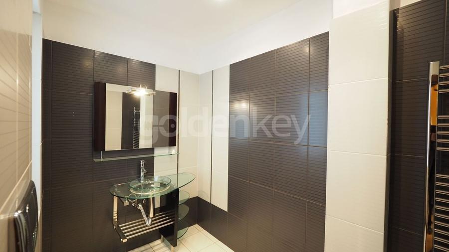 Vedere panoramica! Duplex cu 6 camere pe strada linistita, 350mp - 9