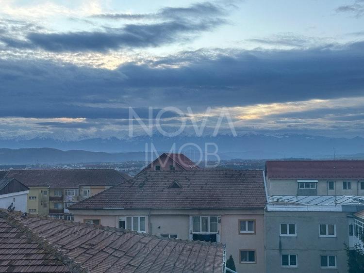 Apartament 3 camere mobilat-utilat - Str. Semaforului - 9