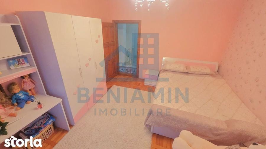 Vila in George Enescu langa Scoala 12 -450mp teren -utilitati - 3
