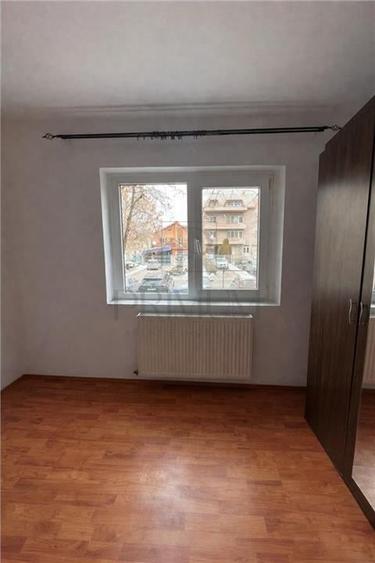 SIMION BARNIUTIU |3 CAM |PARTER INALT |CENTRALA |BOXA | ZONA EXCELENTA - 5