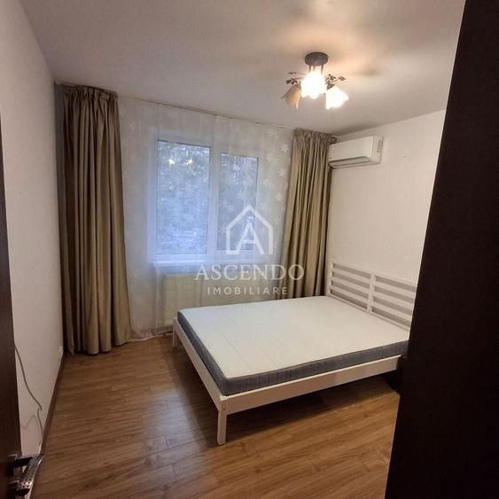 3 camere decomandat Militari Uverturii, etaj 1, loc parcare - 3