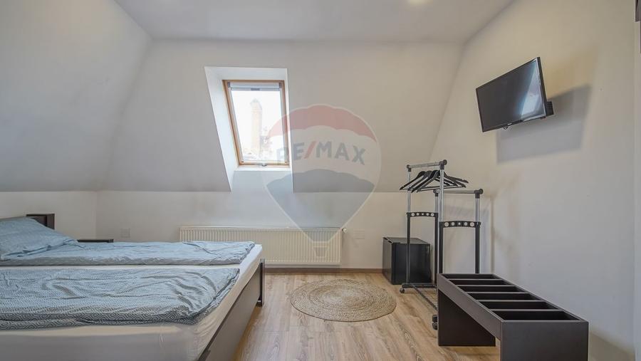 Casa cu 6 dormitoare, fiecare cu baie proprie - Str. Morii, Brasov! - 35