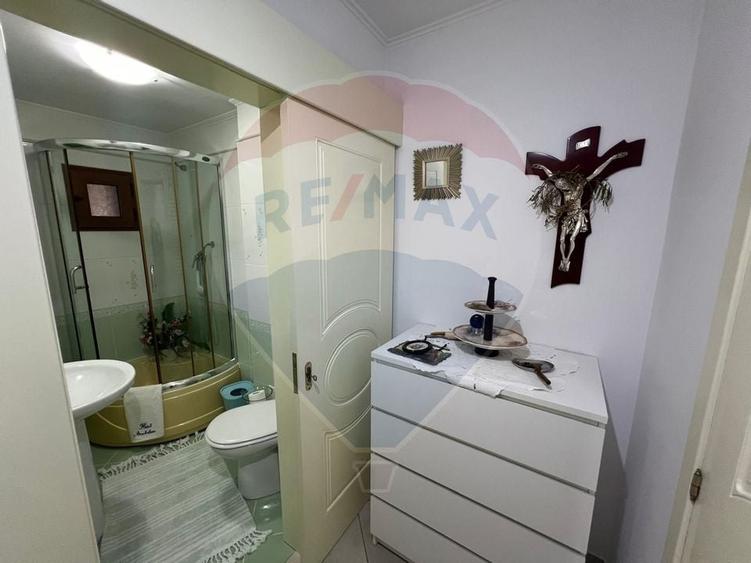 Apartament cu 4 camere de vanzare in zona Exterior Est - 16
