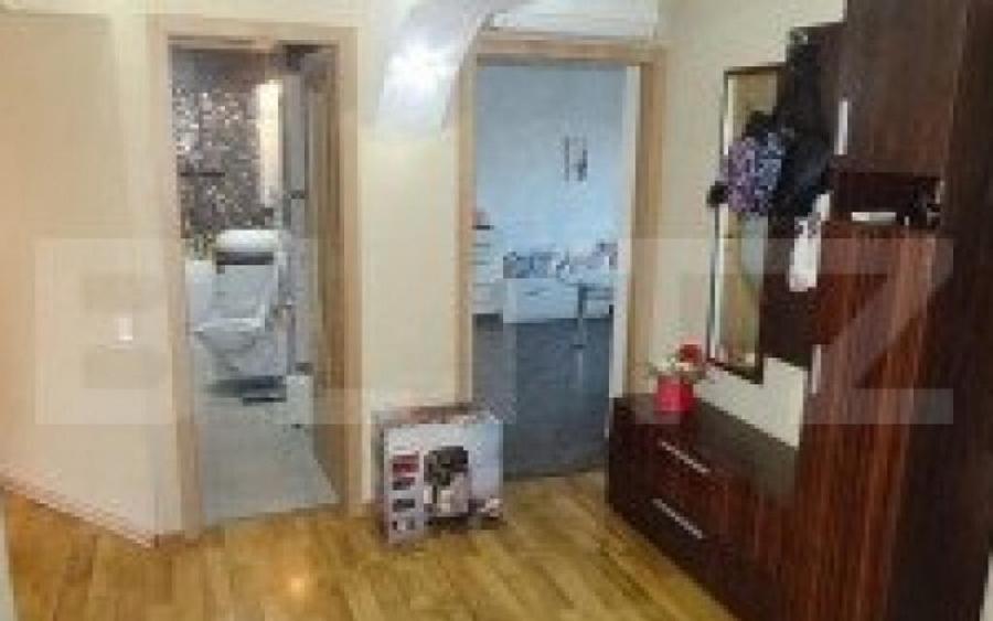 Apartament de vanzare, cu 4 camere, 92 mp, zona ultracentra - 8