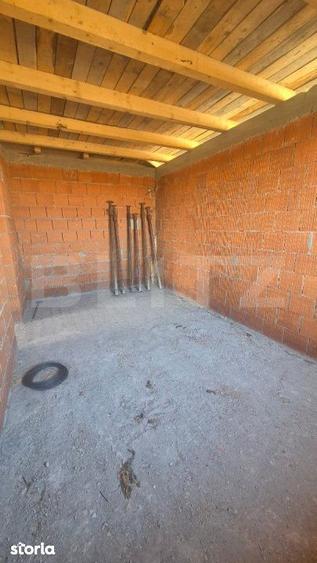 Casa la rosu de vanzare, 4 camere, 145,31 mp, 715 mp teren, zona Marti - 1