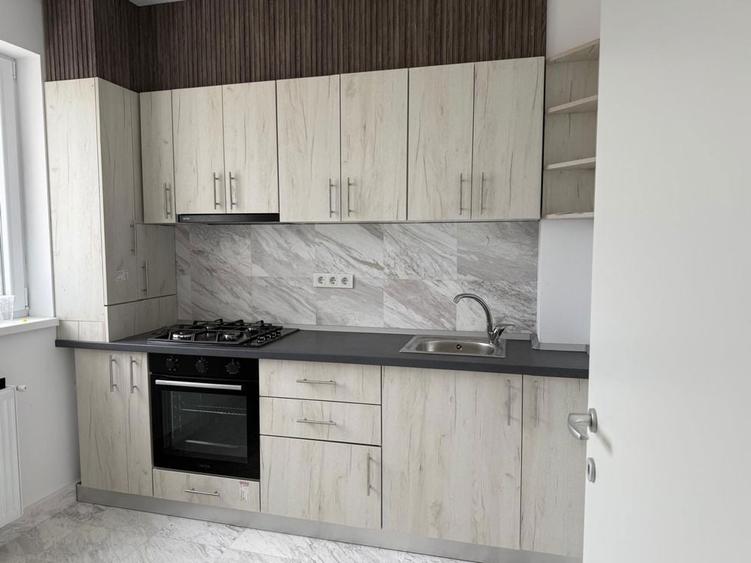 Inchiriez garsoniera ,centrala proprie ,lift ,bloc nou - 3