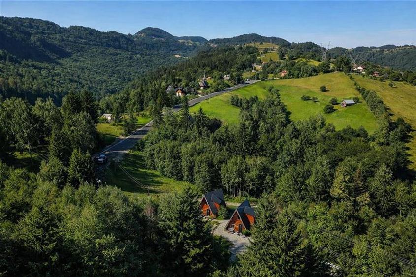 Eleganta,echipata casa A Frame,1.200 mp teren,deschidere Piatra Craiului,Moieciu - 7