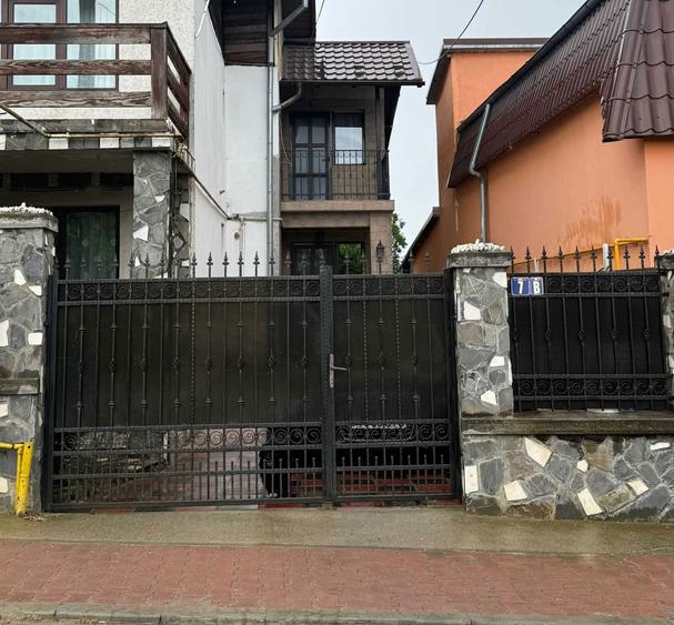 DE VANZARE Casa S+P+E cu intrare si curte proprie, Paulesti, Prahova - 1