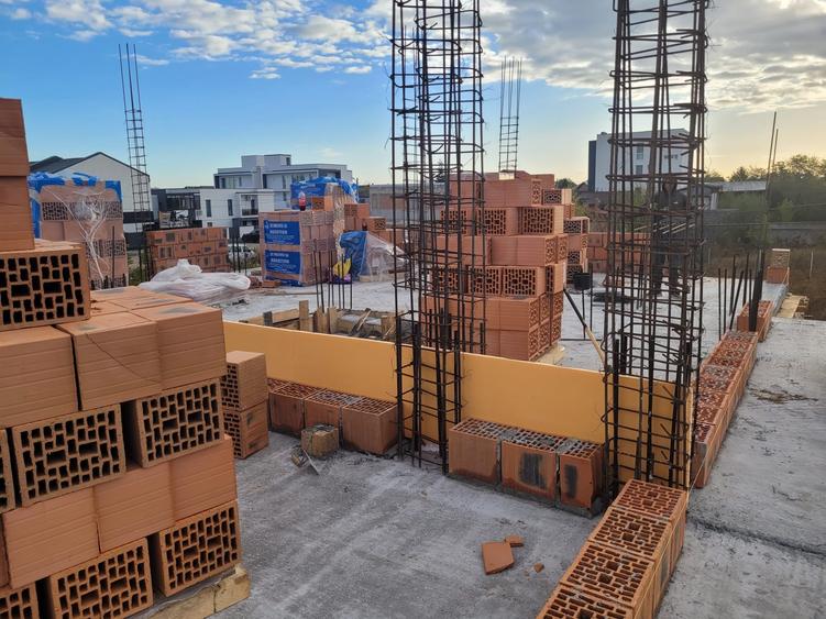 Vanzare   Vila  tip Duplex Casa Noua! Matei Millo Pipera - 2