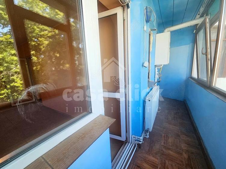 Etaj 2 | 2 camere decomandate | balcon inchis generos | Micro 13 - 4