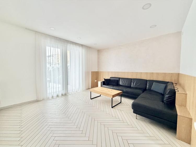 Penthouse pe 3 nivele- 112 mp utili si teren de 150 mp + terasa de 30 mp- Giroc - 1