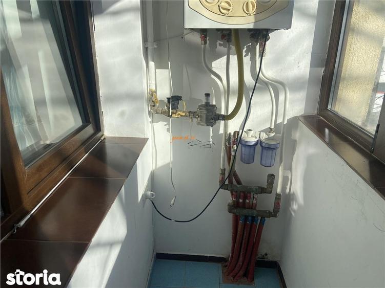 Apartament cu 2 camere decomandat, mobilat în Sud