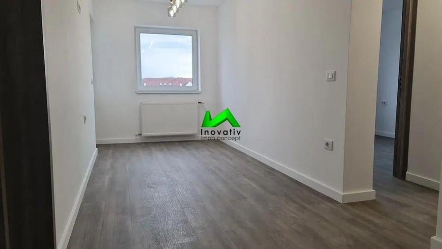Apartament de vanzare 4 camere Sibiu Centra C Noica - 1