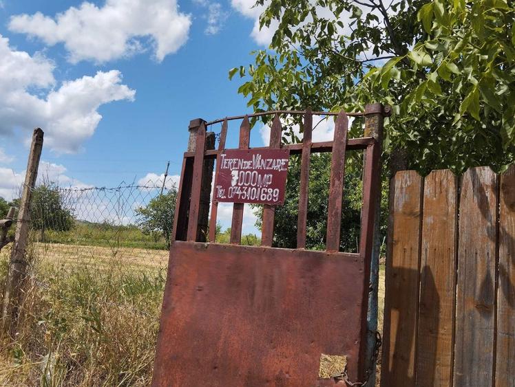 vanzare teren intravilan - 4