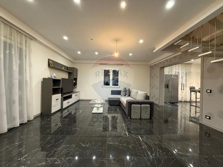 Casa premium cu 5 camere de vanzare in Serbesti, comuna Saucesti - 1