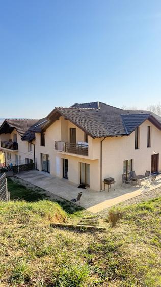 Duplex cu 4 camere cu Canalizare în Griviței